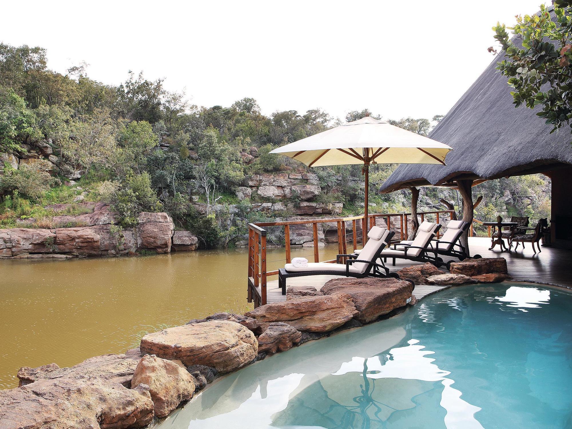 Zulu Camp Shambala Game Reserve Guest House Фаалватер Екстериор снимка