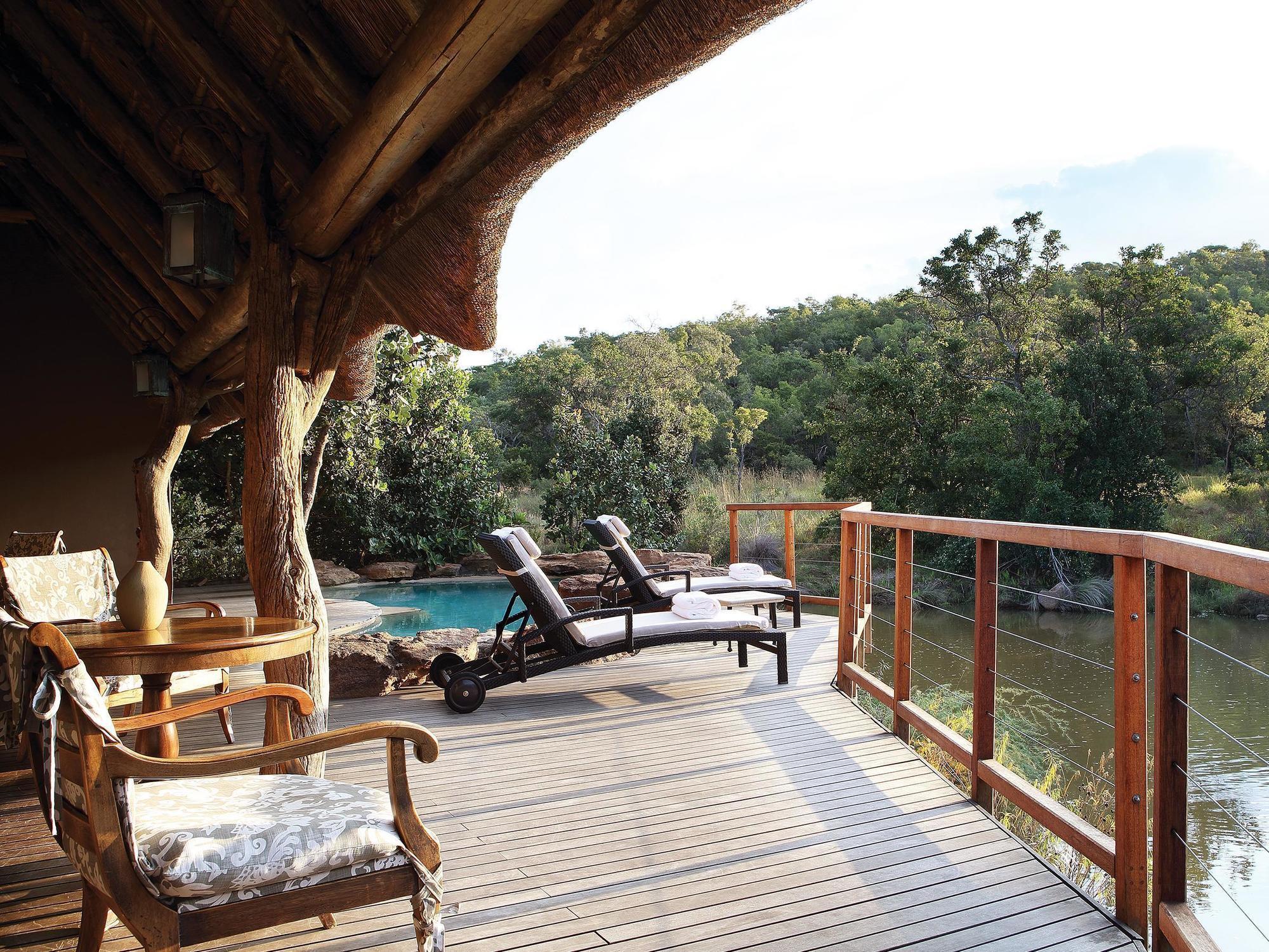 Zulu Camp Shambala Game Reserve Guest House Фаалватер Екстериор снимка